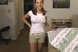 巨大黑迪克操翻娇小中国女